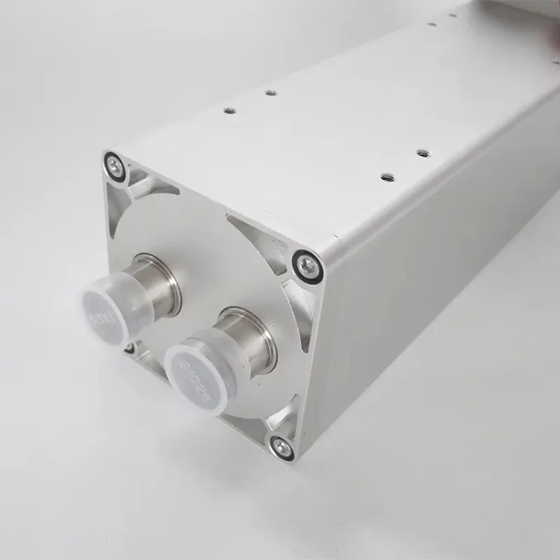 Riscaldatore di acqua di vendita caldo Riscaldatore di liquidi automobilistico Riscaldatore di liquido elettrico a film spesso