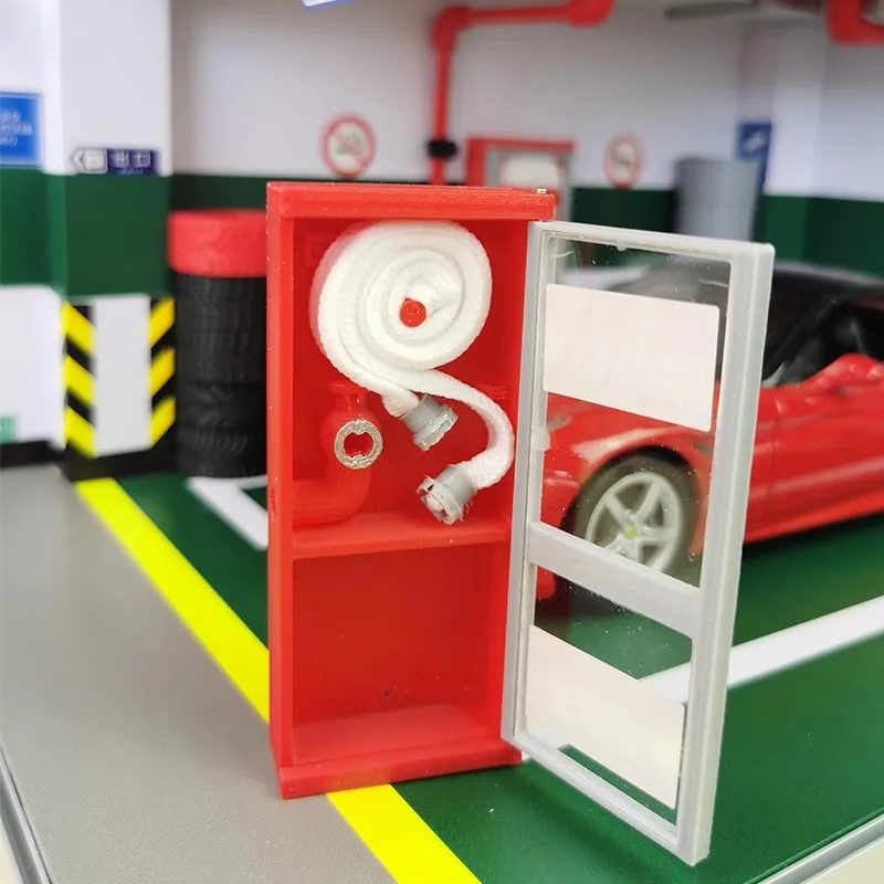 

1/18 Plastic Fire Hydrant Model Car Scene Accessories Repair Shop Parking Garage Diorama DIY