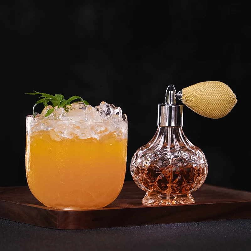 

Glass Spray Bitter 100ml Dropper Bottle Crystal Art Vintage Style Refillable Perfume Atomizer Long Tassel Spray With Air Bag