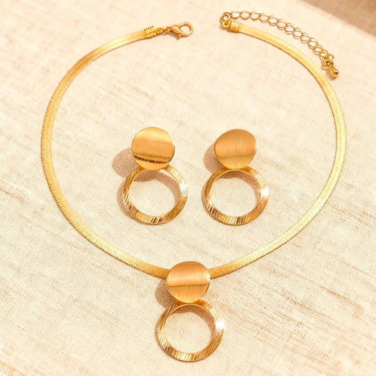 Fashionable Flat Snake Chain Ring & Pendant Necklace Earrings Set