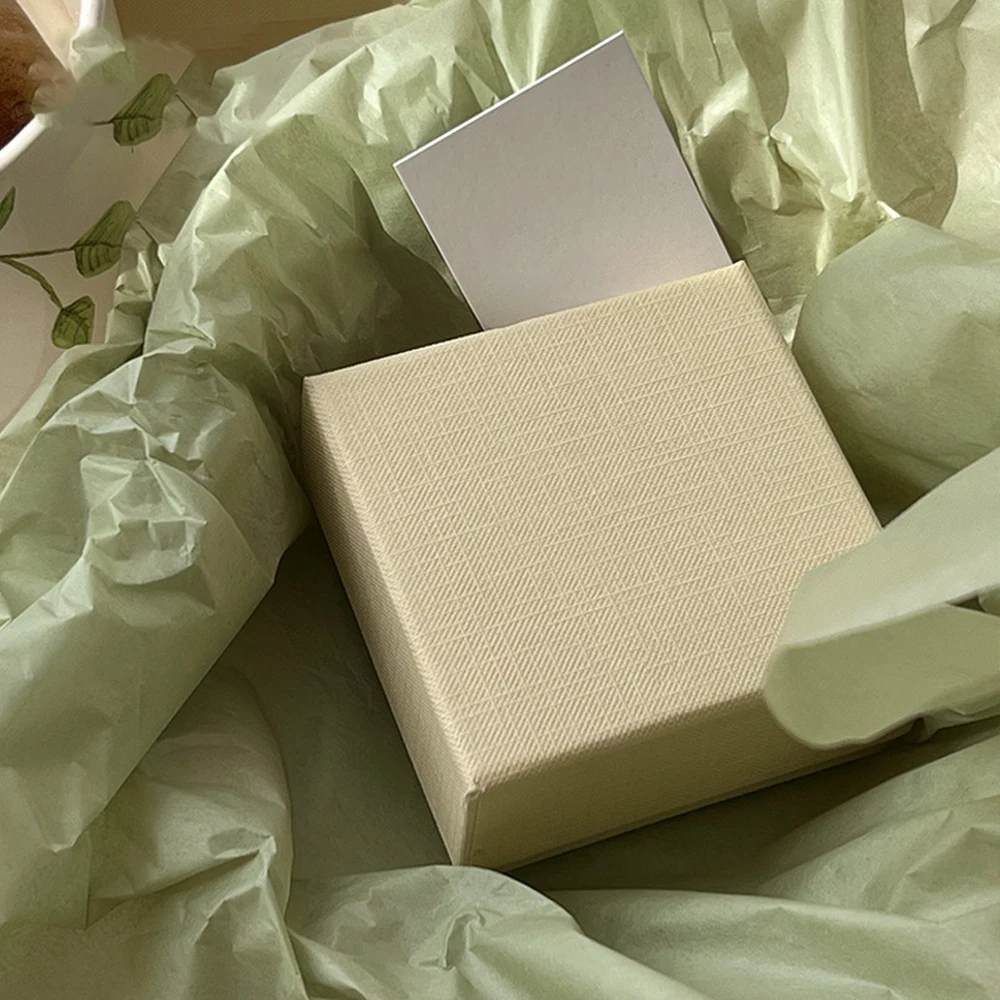 50 قطعة صندوق قلادة مع الإسفنج منظم مجوهرات مخصص هدية صناديق التعبئة والتغليف أقراط حلقة تخزين الحاويات ل حلية