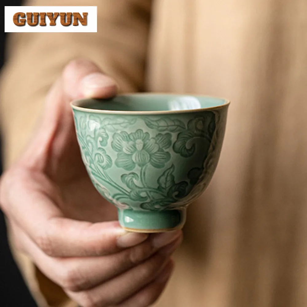 2pc/set Yue Kiln Celadon Teacup Handmade Relief Carving of Lotus Branches Msater Cup Meditation Cup Chazhan Kung Fu Teaset 70ml