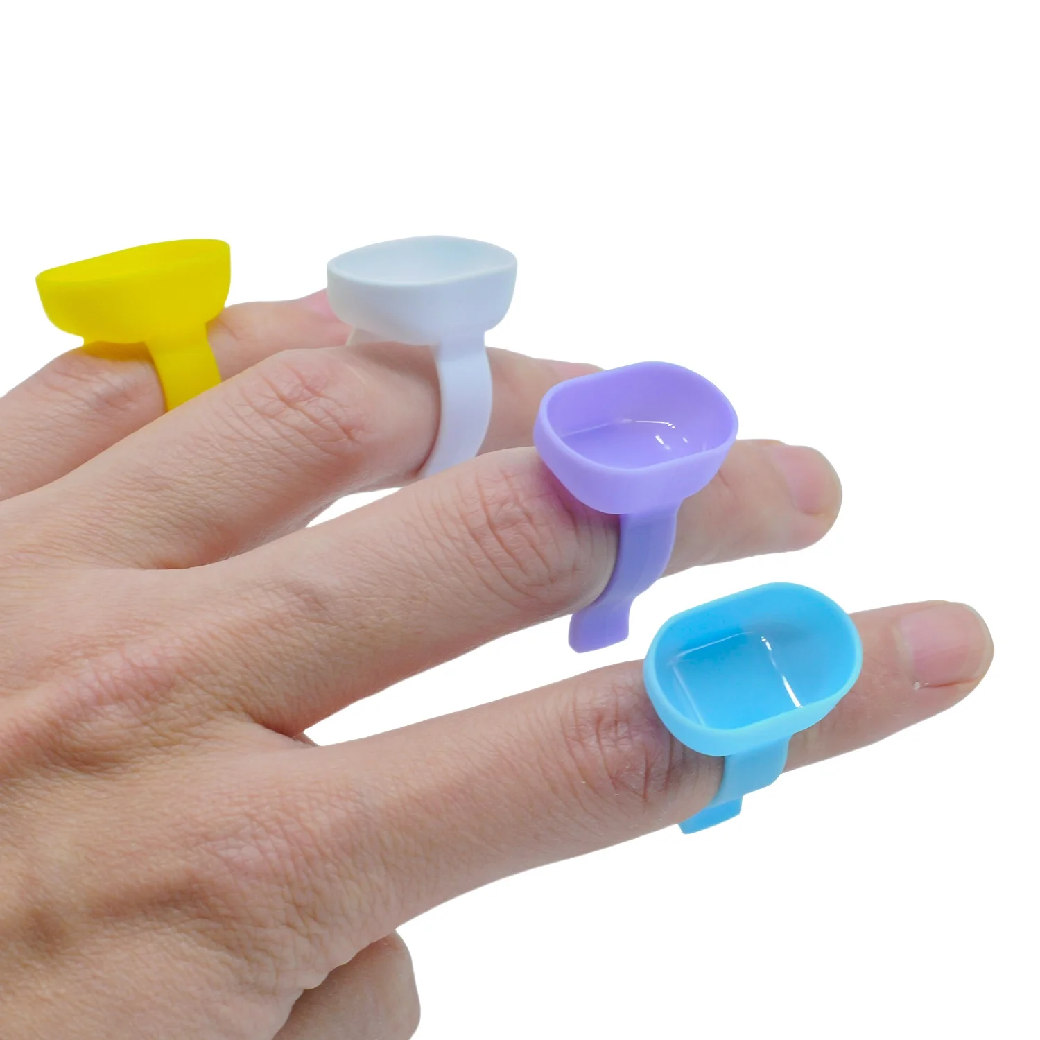 100pcs Dental Mixing Finger Ring Bowl Cup Plastic Silicone Holder Random Color Dappen Dish Prophy Paste Rings Handy Tool