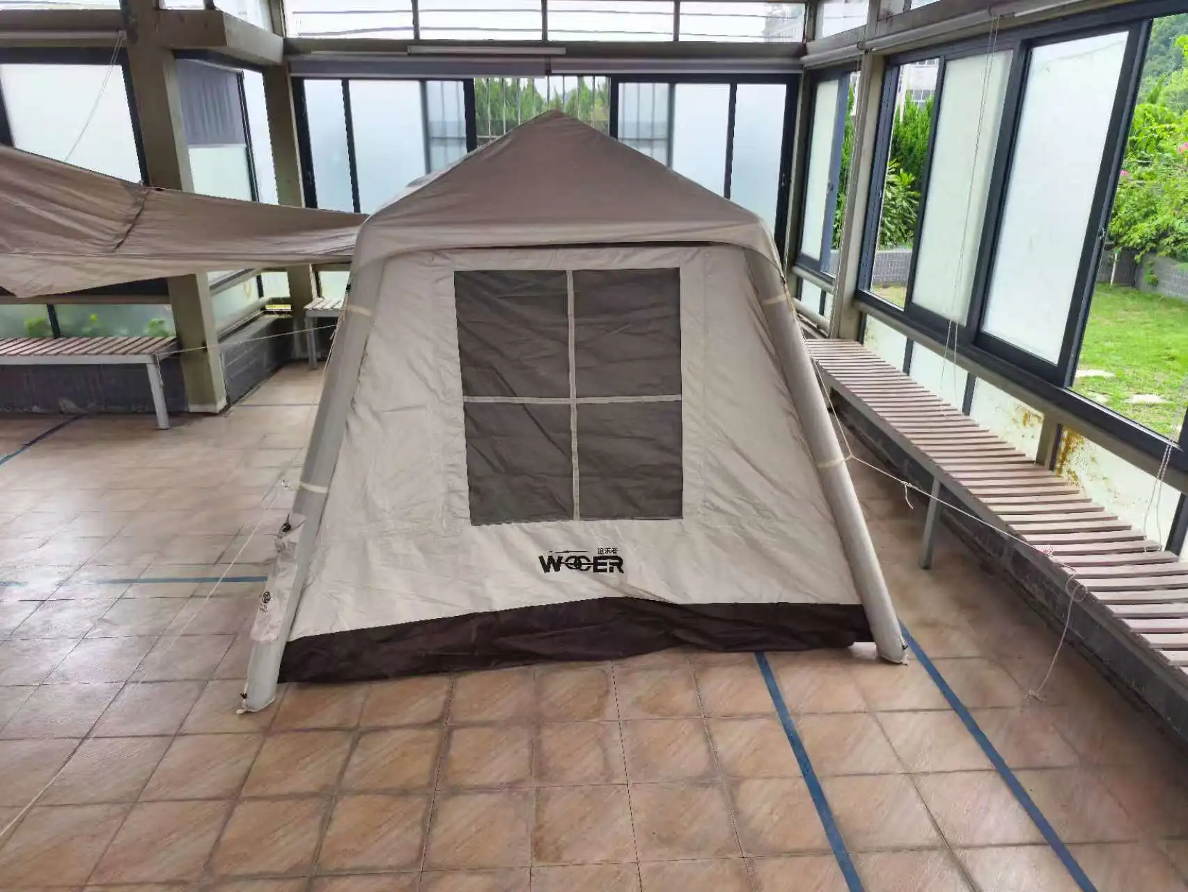 

TPU Inflatable tent for camping extra large glamping tent blow up tent easy setup 4 season windproof tent waterproof tents