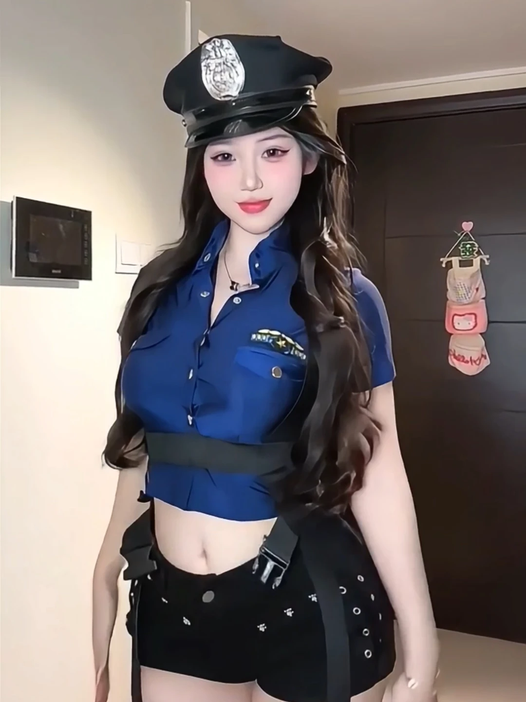 

Sexy Short Sleeve Shirt And Shorts Uniform for Bar Roleplay Pure Desire Style Low Waist Shorts Women's Fashion Set Winter Nig...