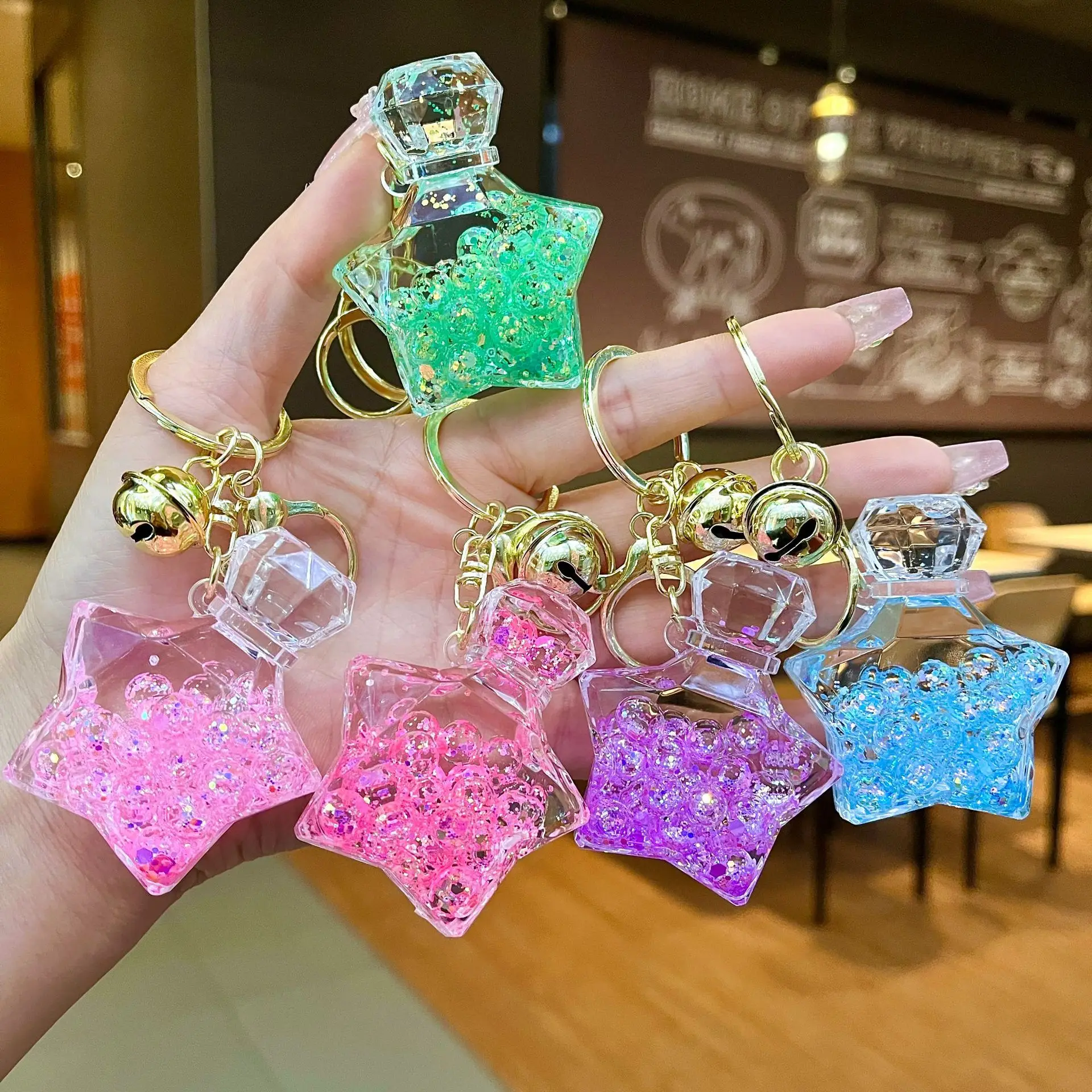Cute Luminous Oil Bubble Keychain Floating Sequin Quicksand Pentagram Bottle Liquid Key Chains for Friends Couple
