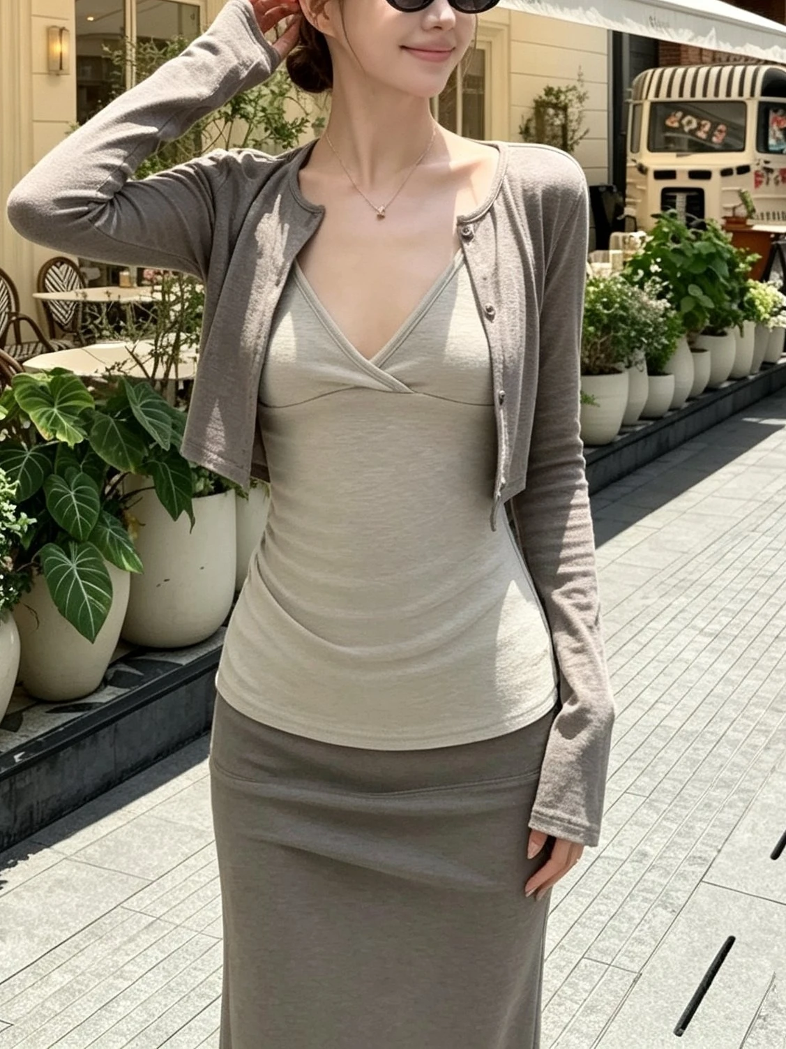 Cozy Layered Three-Piece Set Gentle Good Proportion Short Open Cardigan Strap Straight Tube Half Skirt for Women Summer Fashion