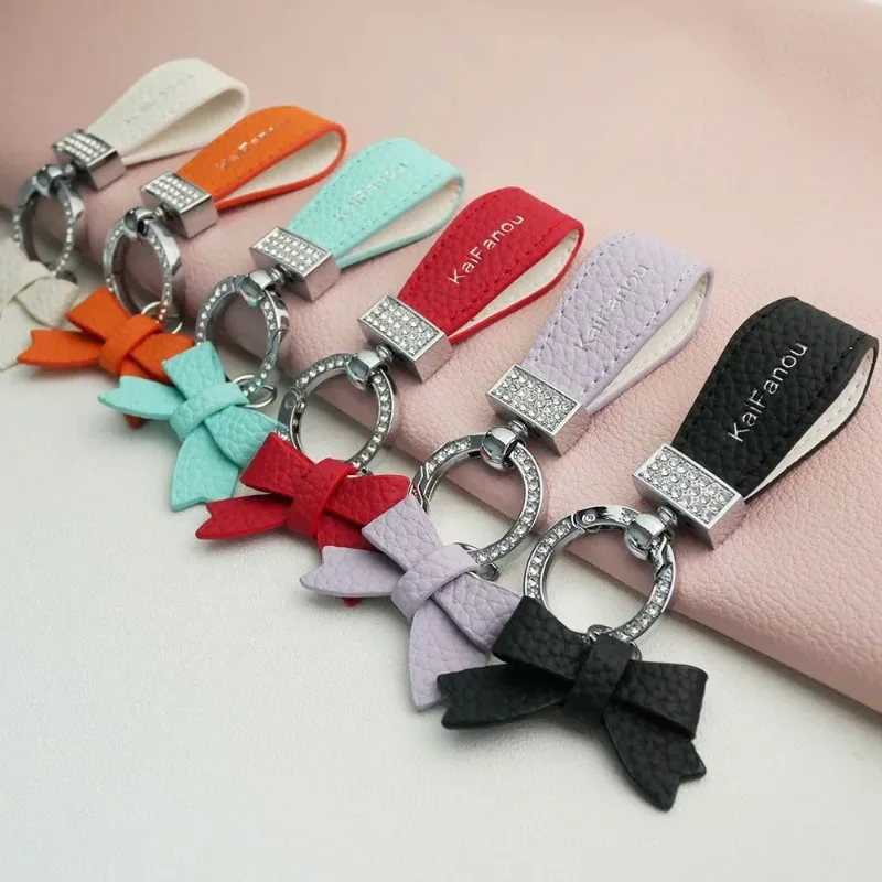 

Key Holder Luxury Genuine Leather Keychain Matte Buckle Keys Organizer Car Key Pendant Bag Charms Pendantendant