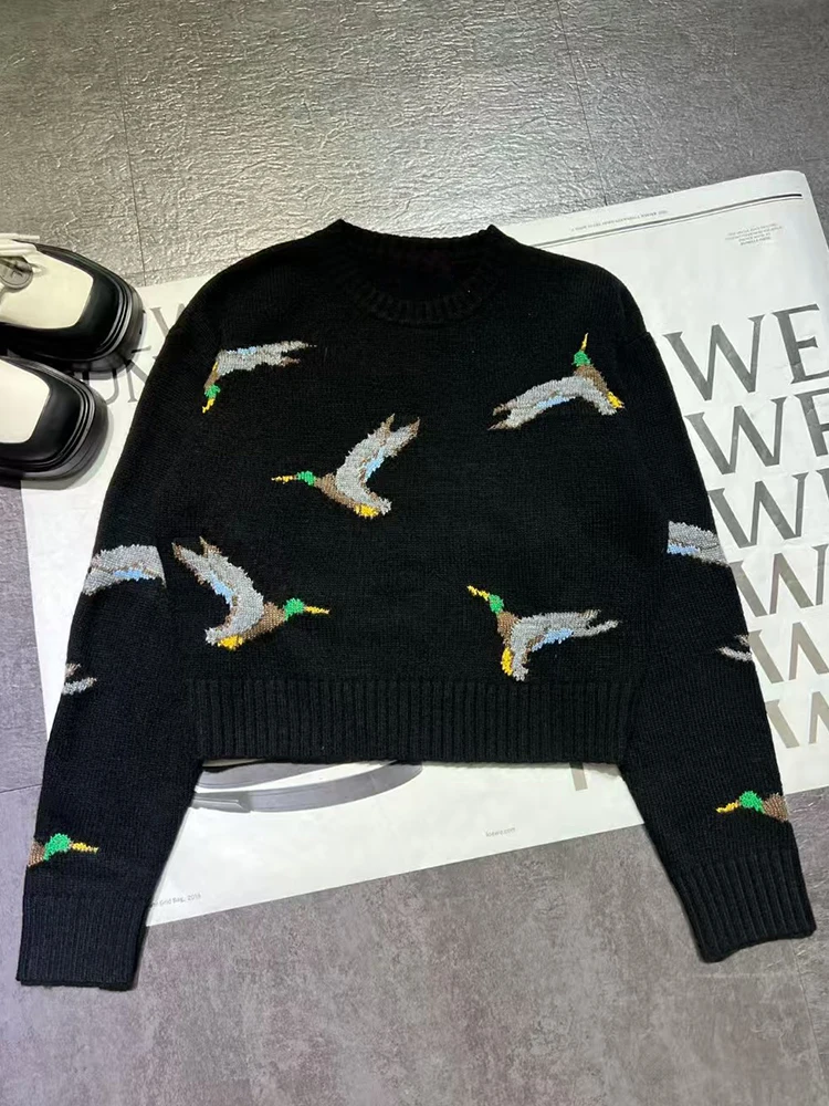 Autumn/Winter 2024 women's new retro bird pattern wool pullover fashion everything with Christmas straight sweater