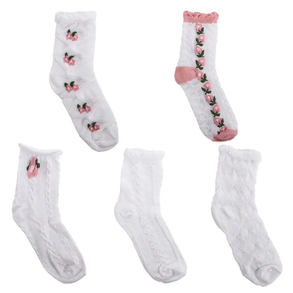 Casual Personality Lattice Breathable Harajuku Lace Women Socks Flower Socks Female Hosiery Middle Tube Socks