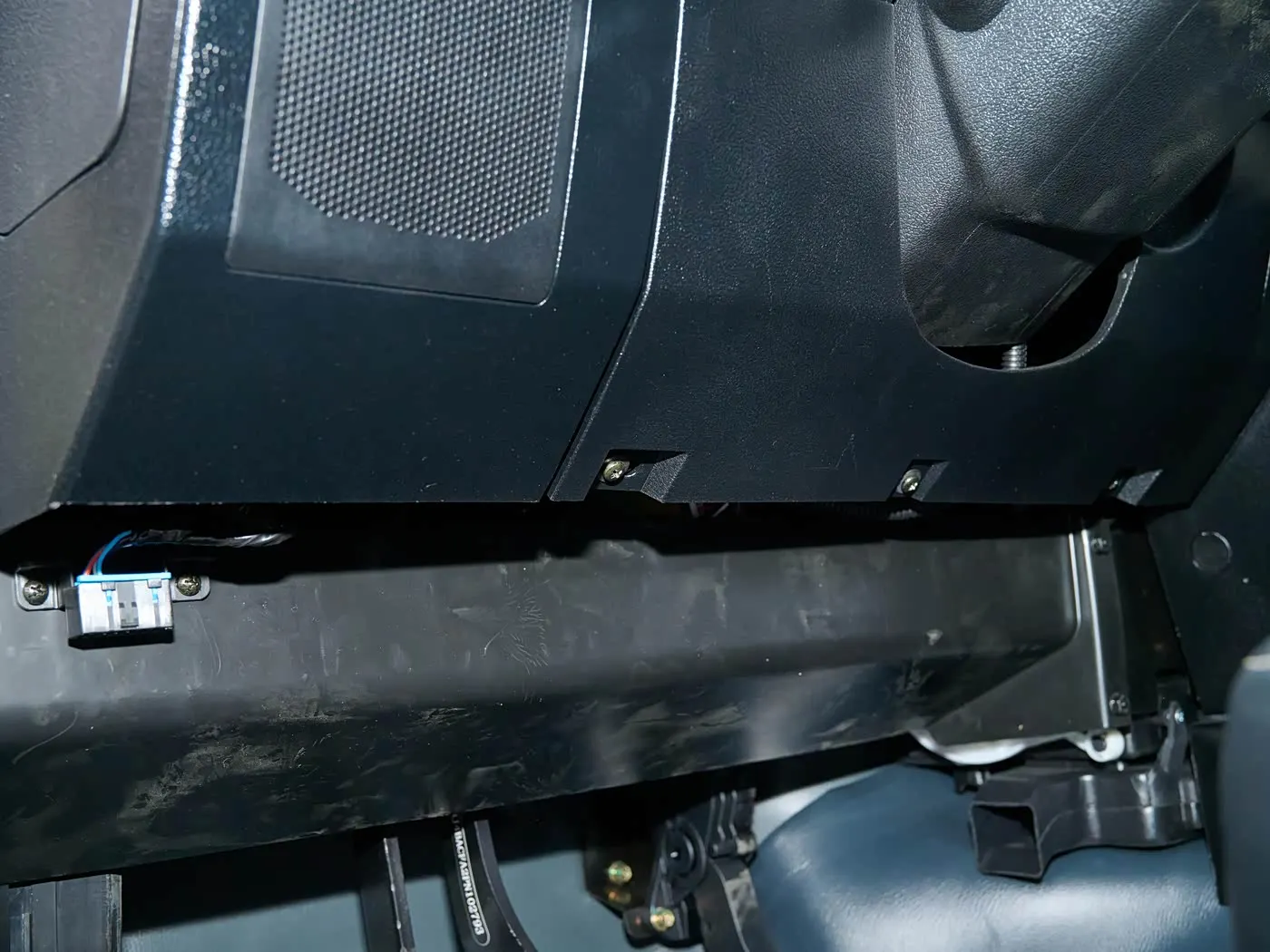 

FLOOR MATS FOR CARS 76