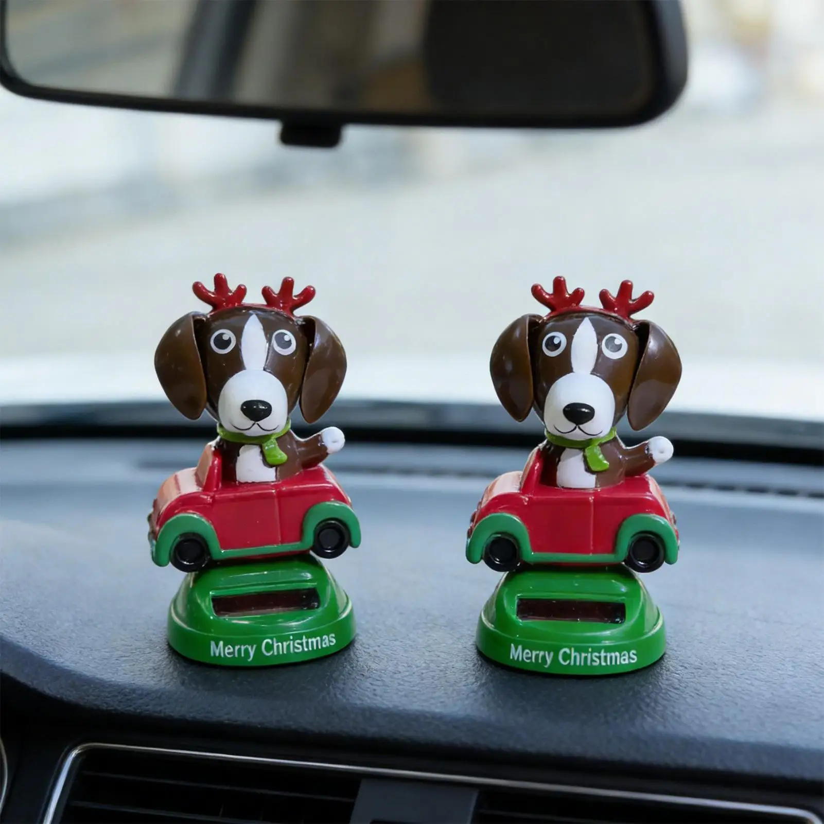Schwingende Solar-Puppe Auto-Ornament Lustige Hunde-Figuren Auto-Armaturenbrett-Spielzeuge Wackelkopf-Puppe Auto-Innendekoration