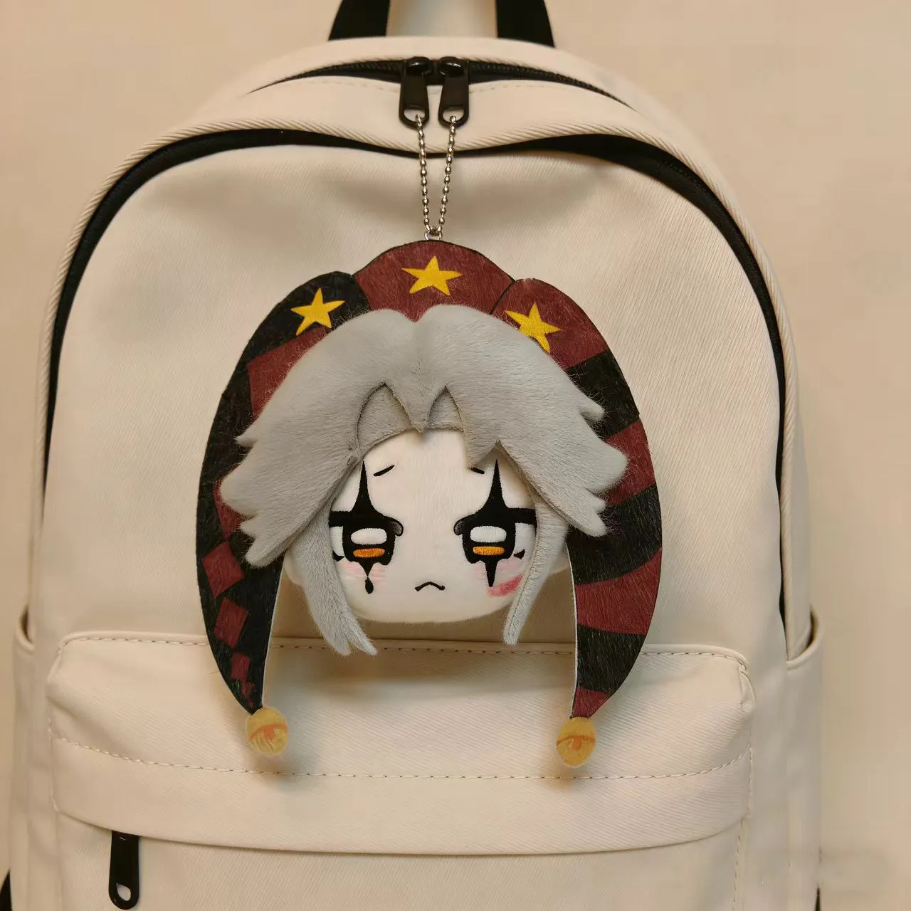 ตุ๊กตาเพียโรต์จาก The Freak Circus ขนาด 10 ซม. ตุ๊กตาอนิเมะ พวงกุญแจ ของตกแต่งกระเป๋า ของขวัญคริสต์มาส