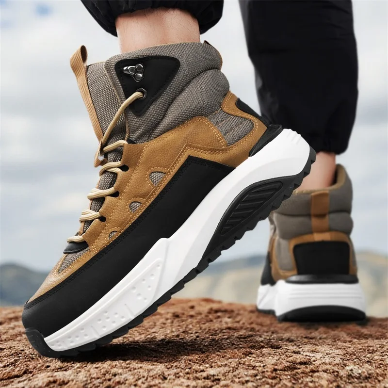 Warm Plush Men's Winter Sneakers Platform Outdoor Trekking Shoes Men Non-slip High-top Hiking Shoes for Men zapatillas de hombre