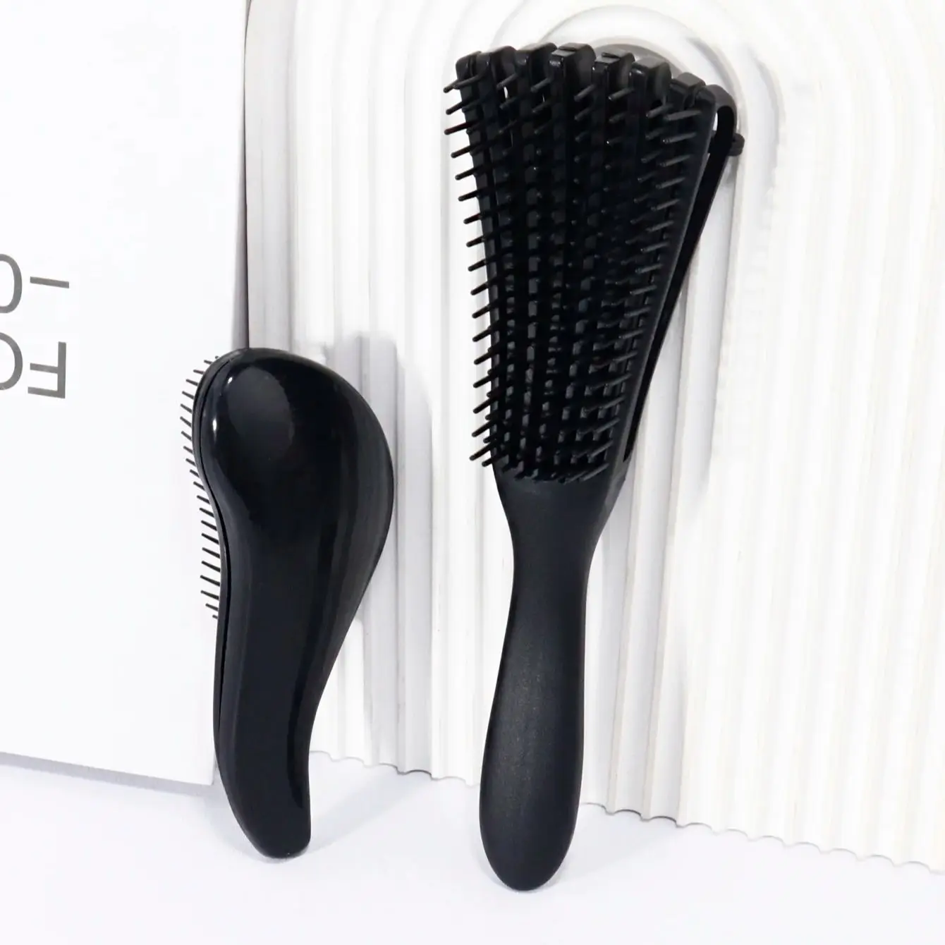 

2-piece curly hair styling comb set, 8-claw dry and wet dual-use curly hair comb, anti tangling, special for real hair wigs