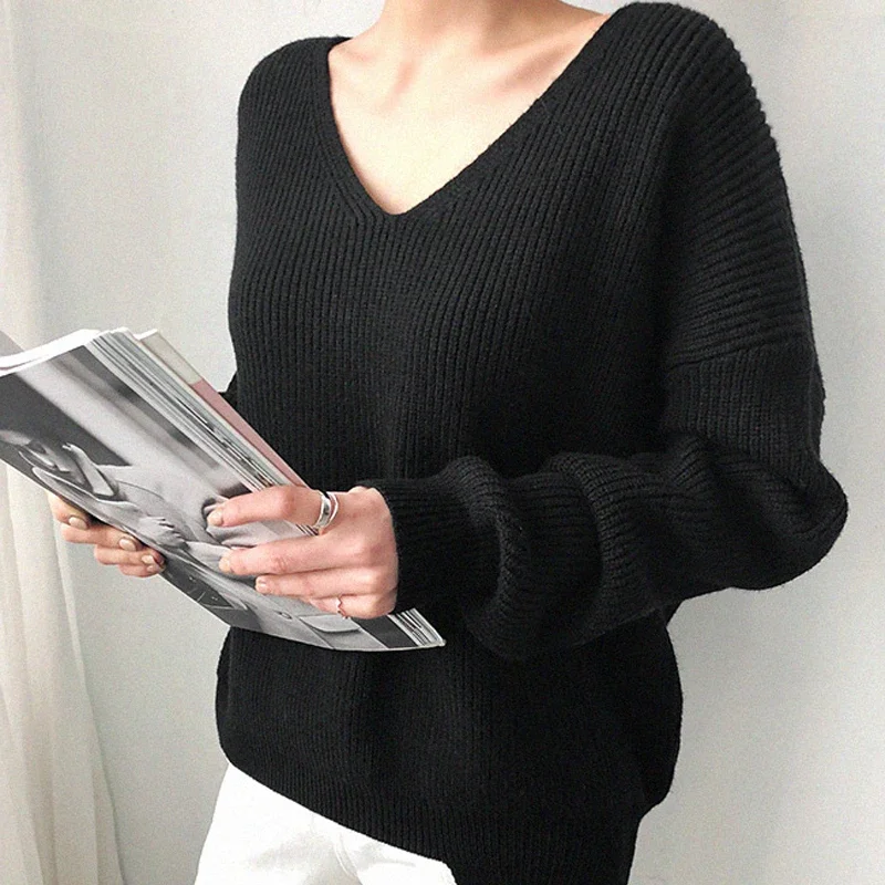 Fashion Autumn Korean Knitted Solid Sweater V-Neck Tops Winter Casual Loose White Pullover Women Clothes Pull Femme Elegant