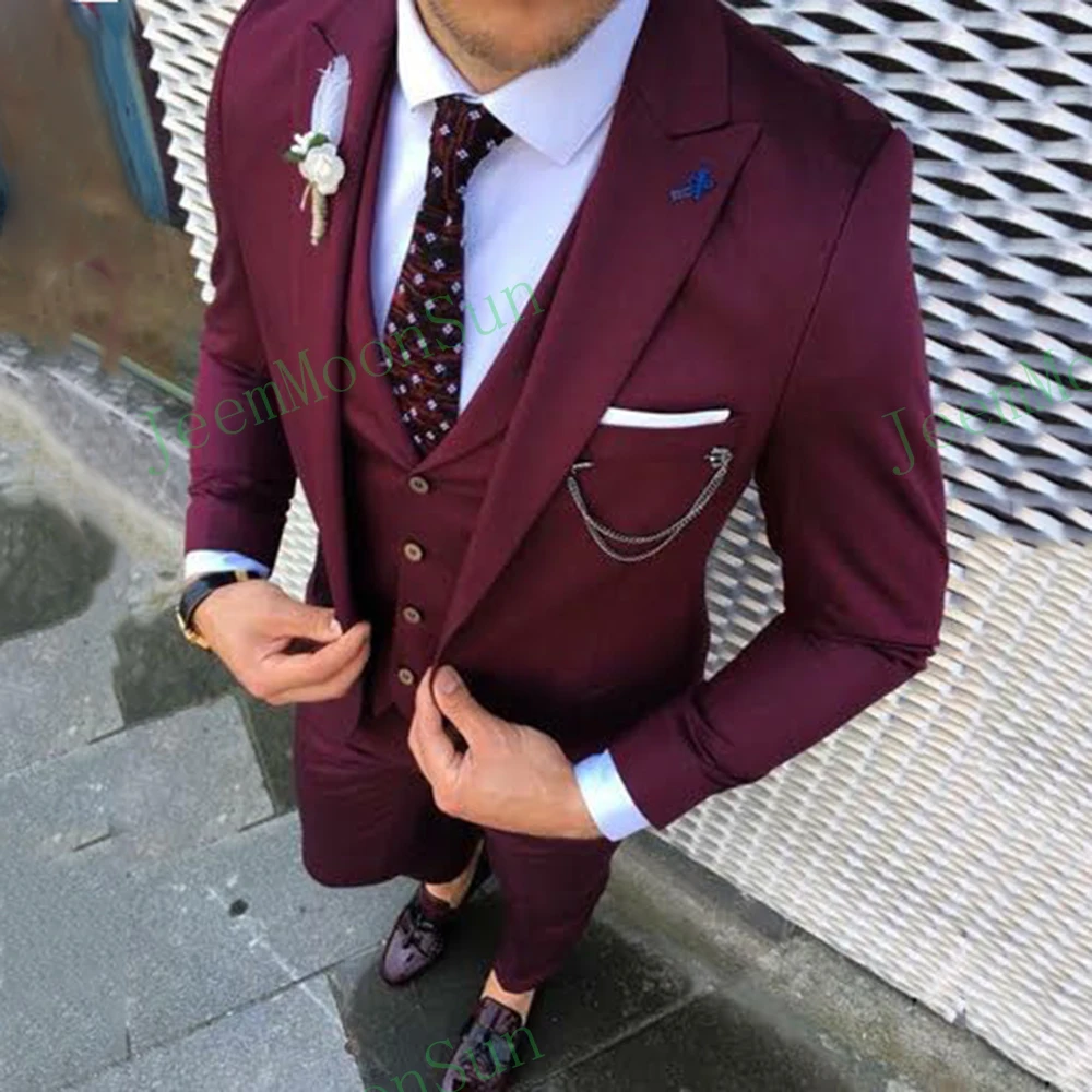 

Slim Fit Burgundy Male Suit 2023 Peak Lapel Tailor Made Mens Wedding Suit Groom Wear 3 Pieces Blazer Vest Pants Costume Homme