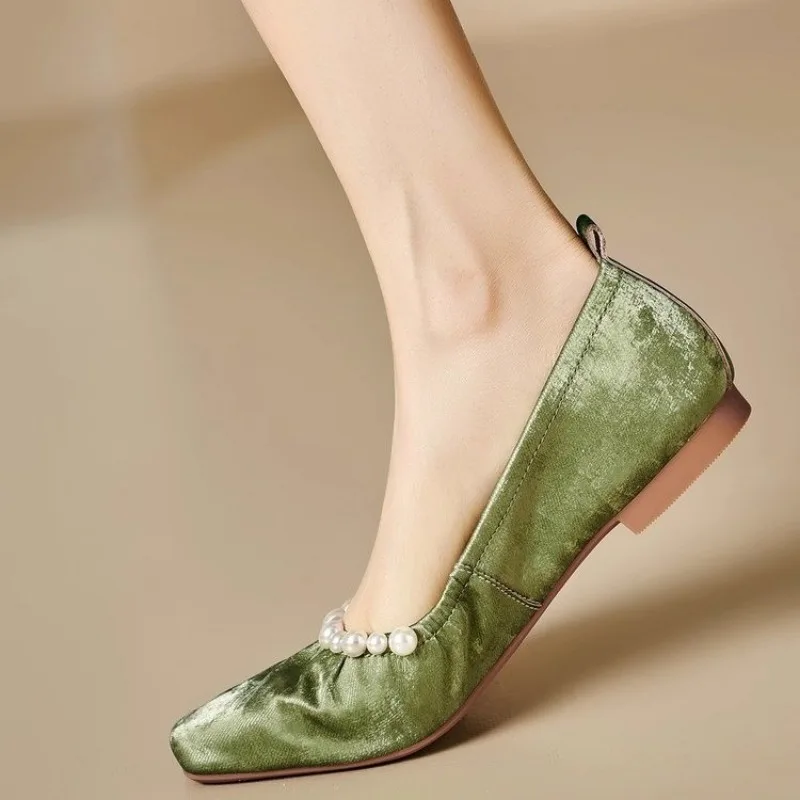 2024 Spring New National Style Pearl Square Head Flat Single Shoes Cowhide Shallow Mouth One Foot Stirrup Soybean Shoes