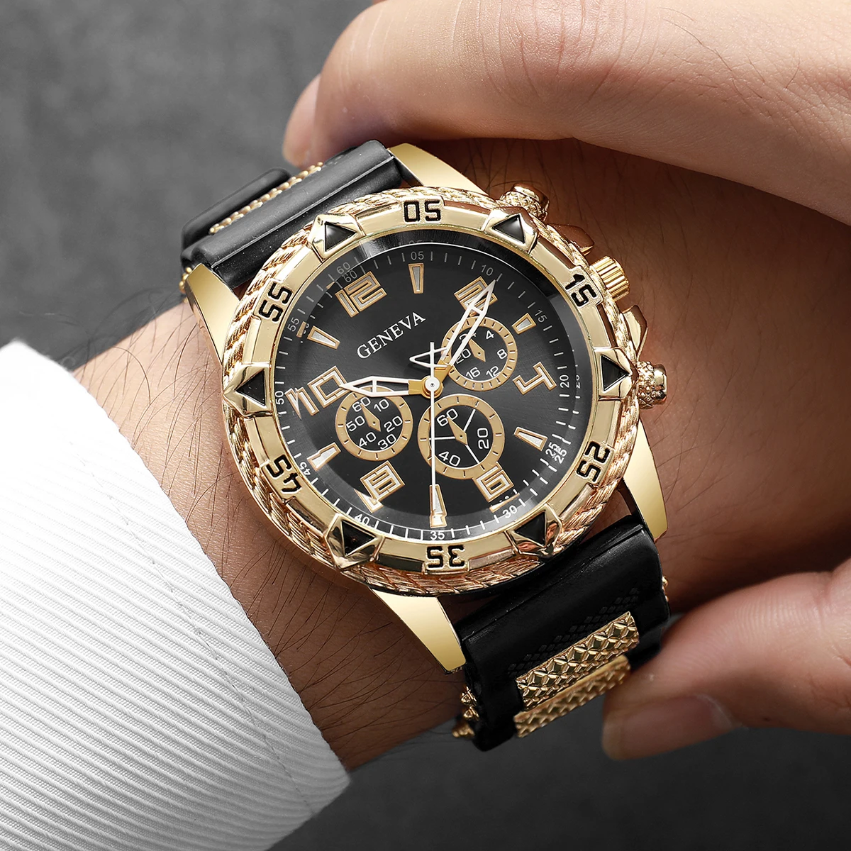 1/2 قطعة حزام سيليكون الموضة رجال الأعمال ساعات كوارتز ساعة اليد للرجل ساعة Reloj Hombre (بدون صندوق)