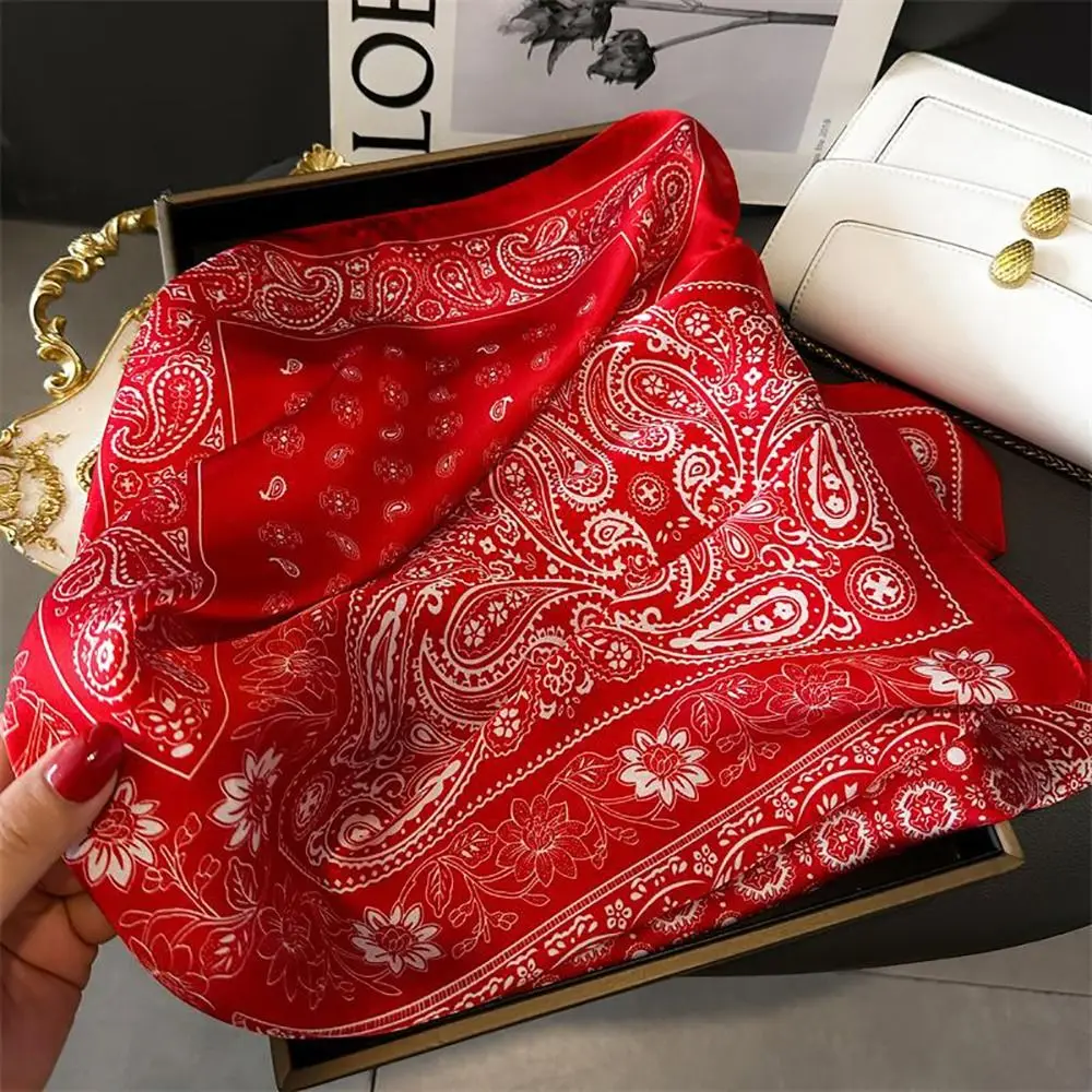 1 قطعة دائم بيزلي طباعة وشاح مربع تنفس الفاخرة تقليد وشاح حريري يندبروف 70x70 سنتيمتر منديل الإكسسوارات