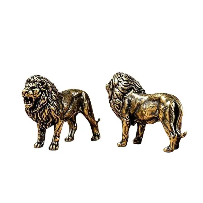Messing-Löwenfigur mit Vintage-Antik-Finish und exquisiten Schnitzereien zur Dekoration von Schreibtischen im Büro oder zu Hause. – Detail 7