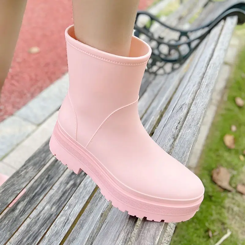 New Women Fashion Colorful PVC Rain Boots Waterproof Woman Outdoor Rainboots Platfor Heels Female Water Shoes Wellies Boots