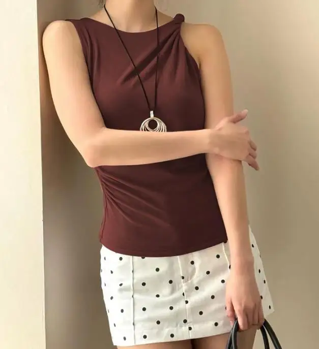 

Women's Vest 2026 Summer New French Elegant Fashion Versatile Solid Color Simple Twisted Design Waist Sleeveless Tank Top