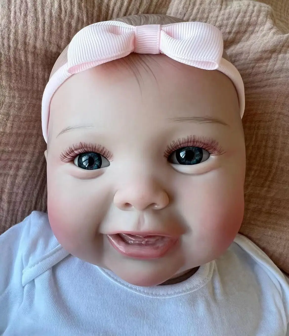 SANDIE 24 インチ リボーンベビードール コディ 手描きの髪付き 3D スキン 完成品人形 実物写真 クリスマスギフト