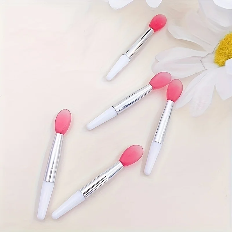 4PC Silicone small lip brush, lipstick brush, makeup lip gloss, portable lip balm, lip blending brush, specialized makeup tool