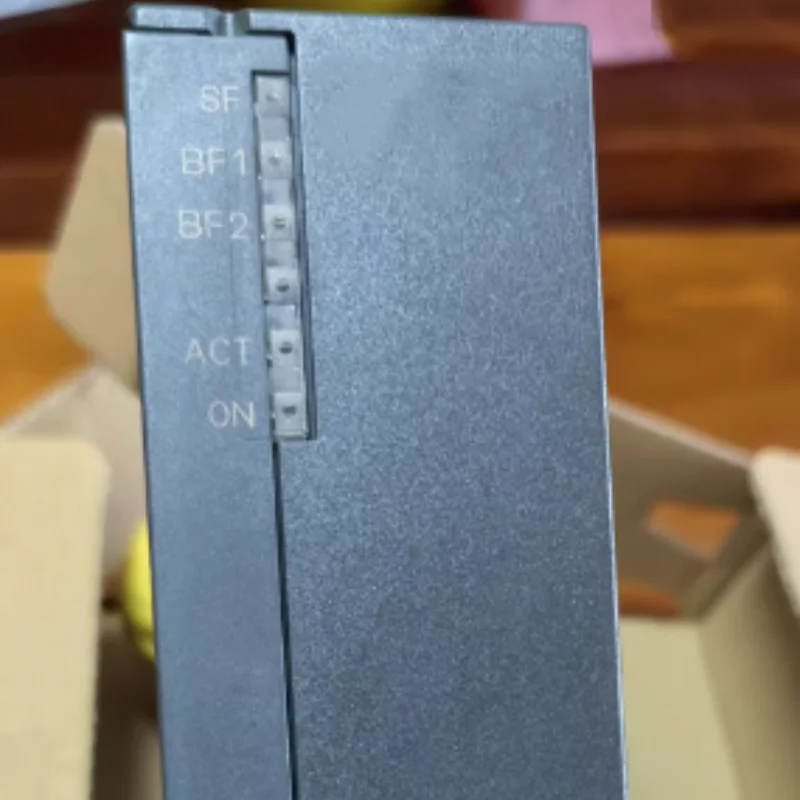 

Оригинальный интерфейсный модуль 6ES7153-2BA10-0XB0 6ES7153-2BA70-0XB0 6ES7153-2BA82-0XB0 IM153-2 для ET200M PROFIBUS DP