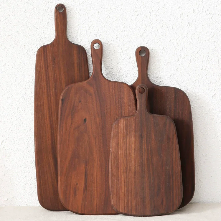 

Premium Kitchen Beech Chopping Board: Versatile Wood Block for Pizza, Bread, Fruit, Sushi - a Hanging & Creative Culinary Tool