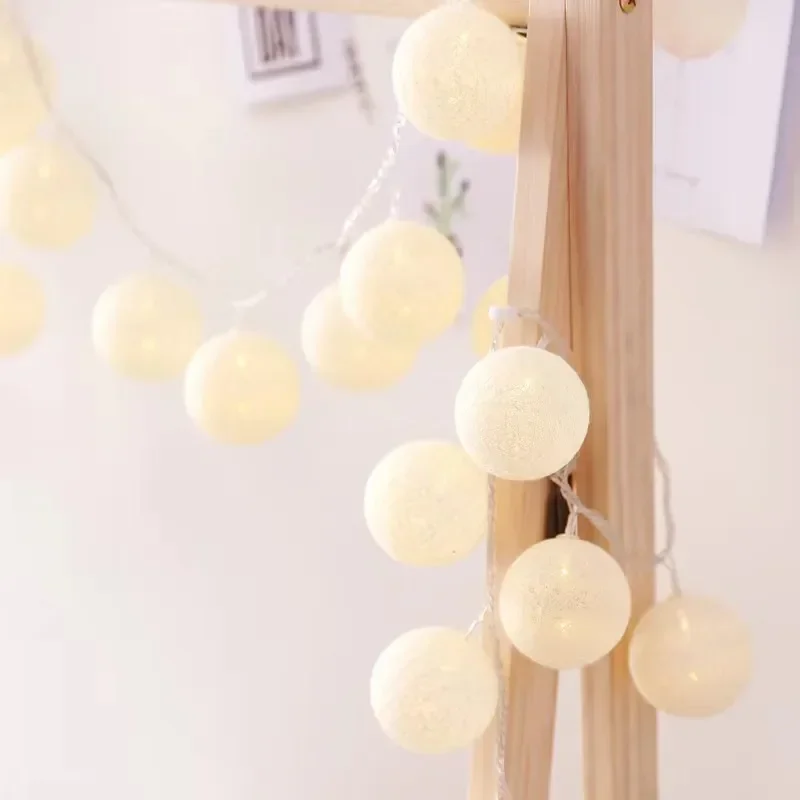 10/20/30 LEDs String Lights Cotton Thread Balls Home Decoration Lamp for Party Wedding Color Light String Christmas Decorations