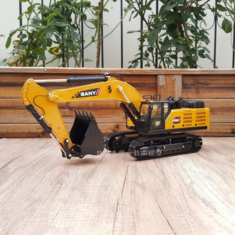 

Collectible Alloy Model Gift 1:35 Scale SANY SY650N Large Size Hydraulic Excavator Engineering Machinery DieCast Toy Model