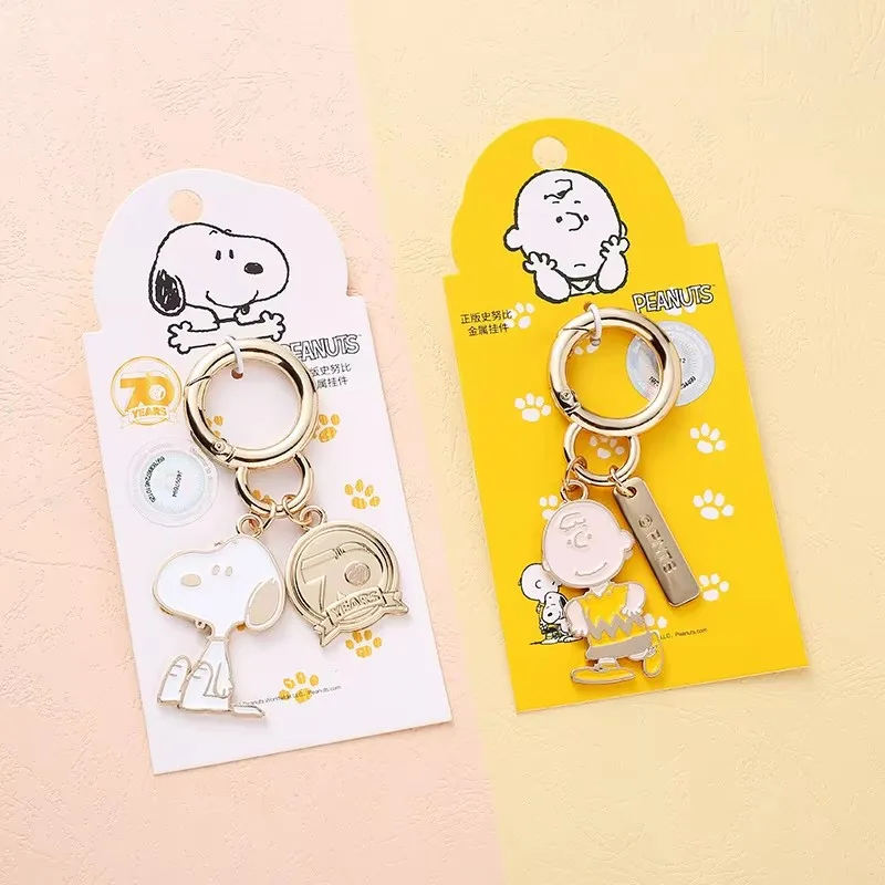 Anime SNOOPY Charlie Metall-Schlüsselanhänger, süßer Paar-Rucksack-Schlüsselring für Männer und Frauen, Auto-Schlüsselanhänger, Accessoires, Geburtstagsgeschenke – Detail 6