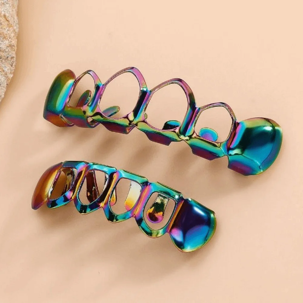 2Pcs/Set Hip Hop Dental Grills Glossy Classic Charm Teeth Grillz Simple Trendy Hollow Teeth Grillz Braces Stage Props