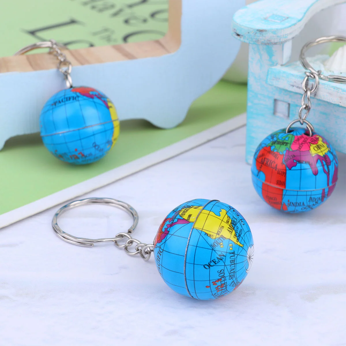 12pcs Globe Key Car Mens Gift Globe Decor Earth World Key pendant Keyring Planet Key Ring Kids Charms Ring Mini Map Handbag