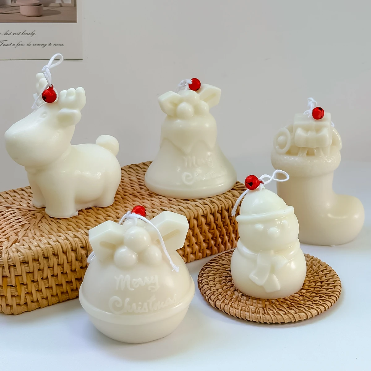 Christmas Candle Silicone Mold DIY 3D Cute Elk Snowman Stocking Bell Candle Soap Plaster Resin Molds Christmas Gift Party Decor