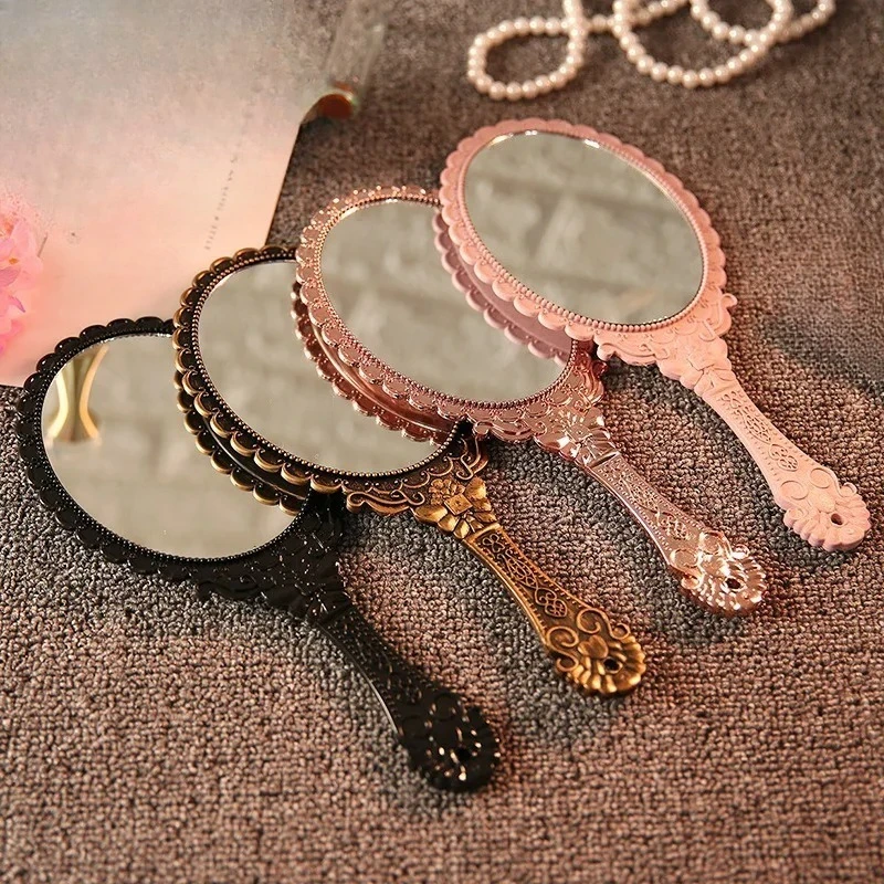 Portable Vintage Handheld Makeup Mirror Hand Hold Oval Cosmetic Mirrors European Style Noble Ancient Court Mirror Beauty Tool