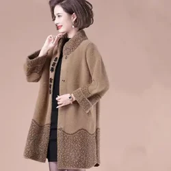 Cappotto da donna in pile di visone di fascia alta 2024 inverno nuovo stile occidentale addensato per ridurre l'età del temperamento per persone di mezza e anziana