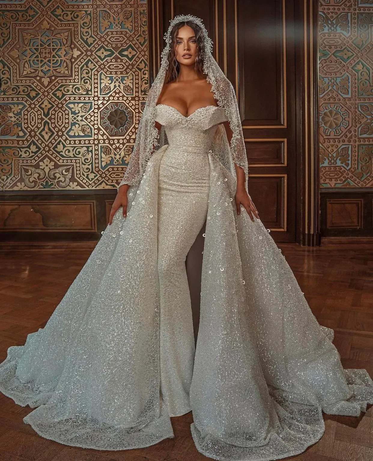 

Middle East Elegant Sequins Sparkling Sweetheart Mermaid Wedding Dresses Beading Bridal Gowns Off Shoulder Detachable Wedding