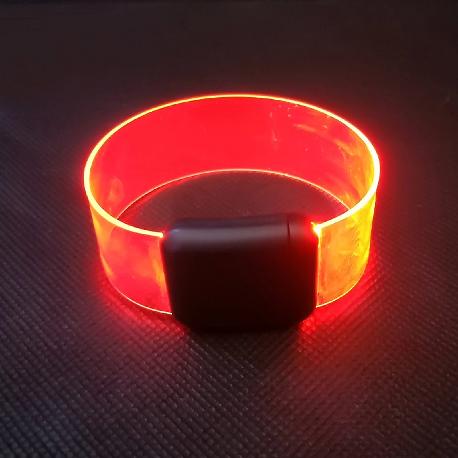

Glowing Bracelet Wrist Decor for Party Decorative Glowing Bracelet Atmosphere Prop Lightweight Portable Fine Workmanship ABS PVC