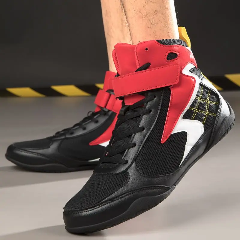 

2026 Best Selling Wrestling Sneakers Men Anti-Slip Gym Training Shoe Man Unisex Men Fighting Shoes Mid-Top Boxing Shoes for Men
