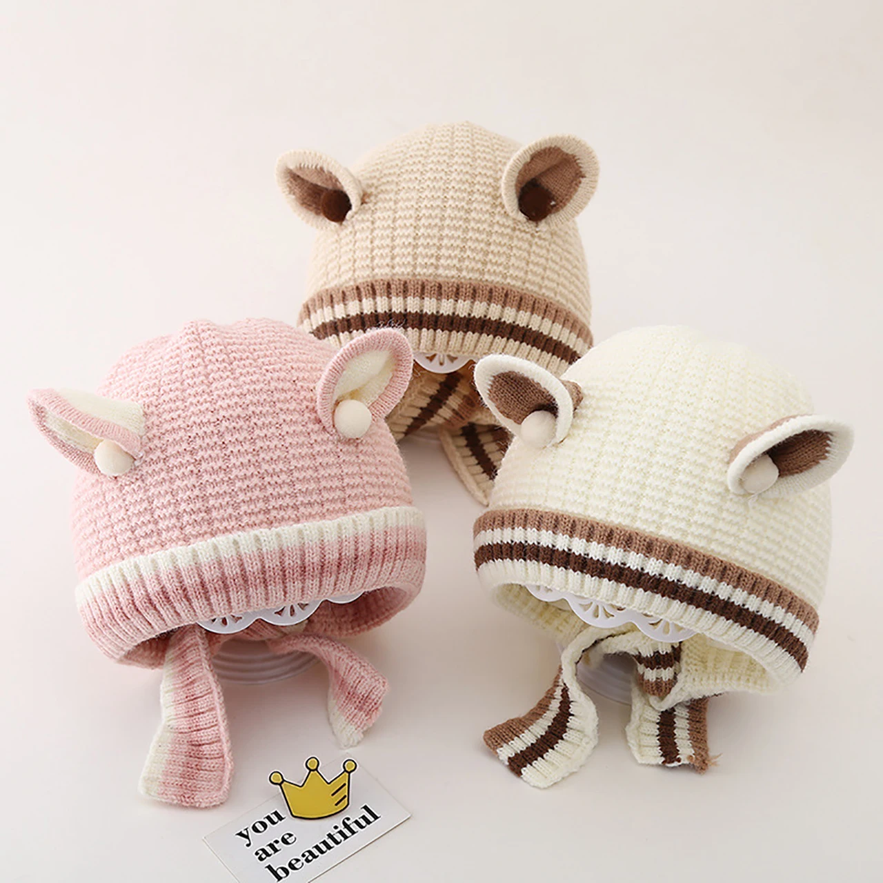 

Милая детская защитная шапка с героями мультфильмов, зимняя теплая детская шапка на шнуровке, модная полосатая шапка-бини для детей 1–6 лет, детский шерстяной пуловер, кепка