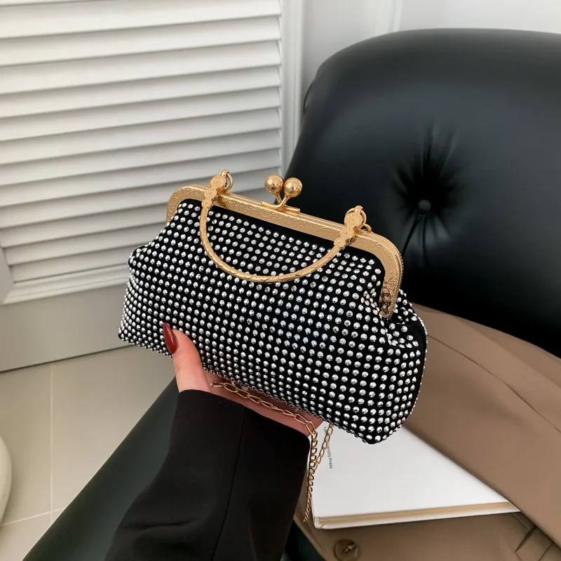 

Женские сумки на ремне с цепочками и молнией, однотонные женские сумки из искусственной кожи, распродажа 2024, высококачественная швейная нить с блестками, модная сумка через плечо