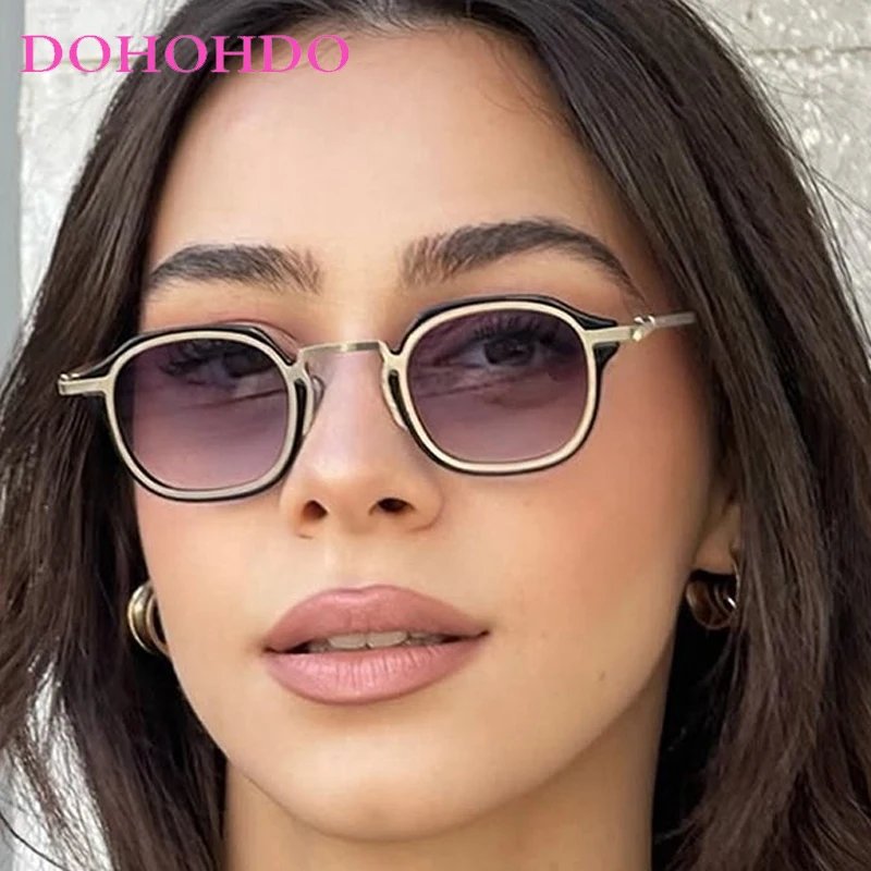 

Vintage Luxury Sunglasses Women Retro Small Square Steampunk Metal Frame Sunglasses Men Classic Outdoor Driving Eyeglasses UV400