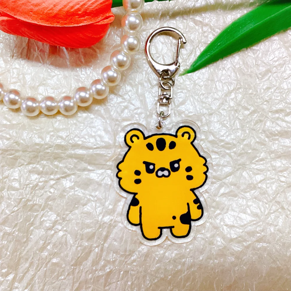 Kpop Girl Group Cartoon Acrylic Keychain Cute Backpack Pendent KIM CHAEWON HUH YUNJIN KAZUHA HONG EUNCHAE Fans Gifts Collection