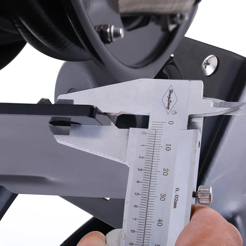 2025 أنابيب مياه لغسل وتنظيف الأرضيات ذات الضغط العالي، مسدس رش لتنظيف الأرضيات، خرطوم الاسترداد التلقائي المثبت على الحائط #3