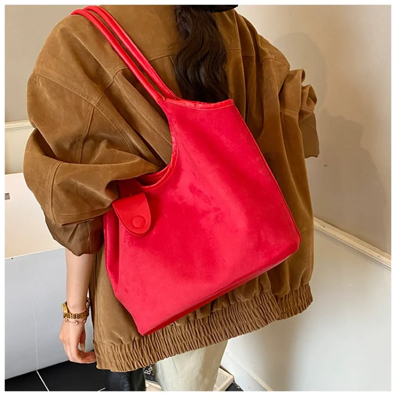

Minimalist Multi-Color Suede-Like Hobo Crossbody Bag Vintage Texture, Simple Design, Versatile Everyday Purse for Work & Outings