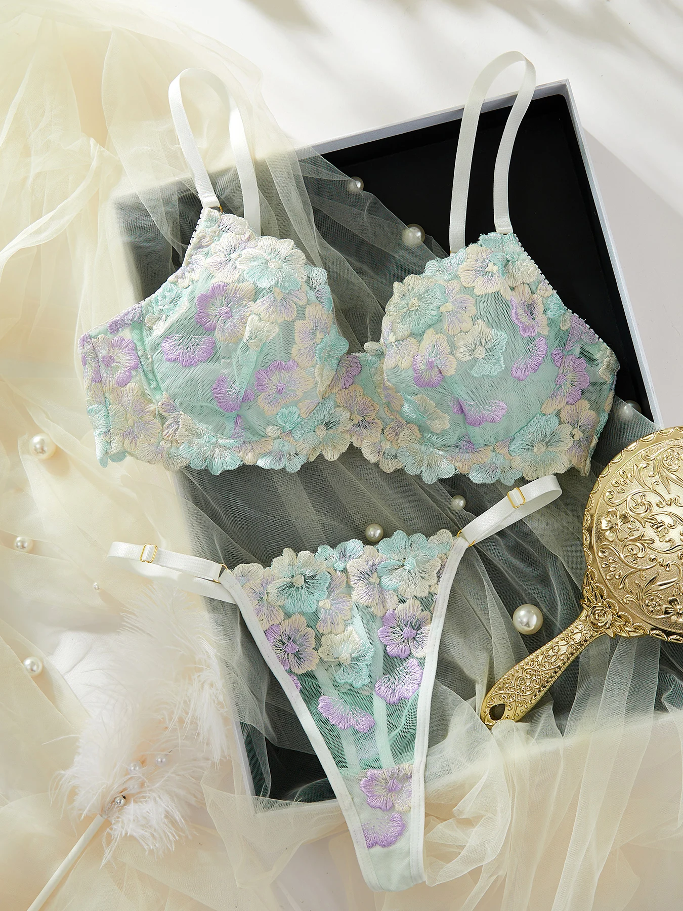 Ellolace Fancy Lingerie Sexy Delicate Underwear Lace Embroidery Bilizna Set Fairy Intim Goods Onlyfans Kit Beautiful Brief Sets