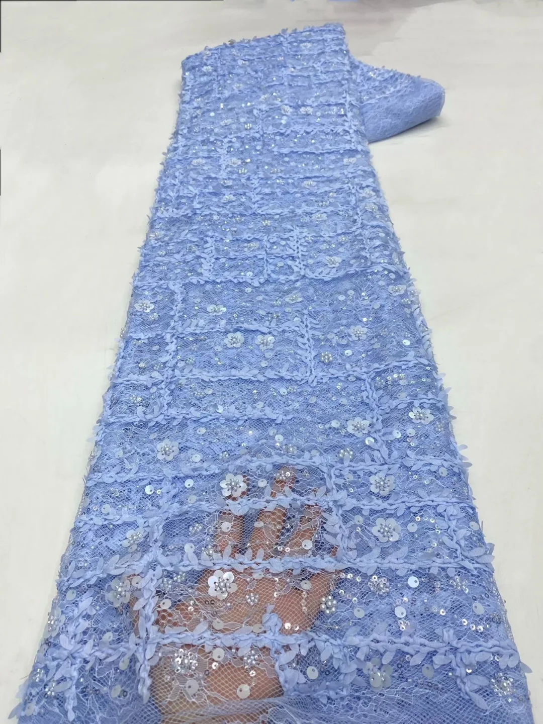 Luxury Nigerian Sequins Lace Fabric 2026 High Quality Beaded Lace Fabric for Wedding Party Season Dress 5 Yards